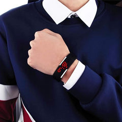Simple LED Digital Digital Watch, Outdoor 30M Water Resistant Rubber Strap